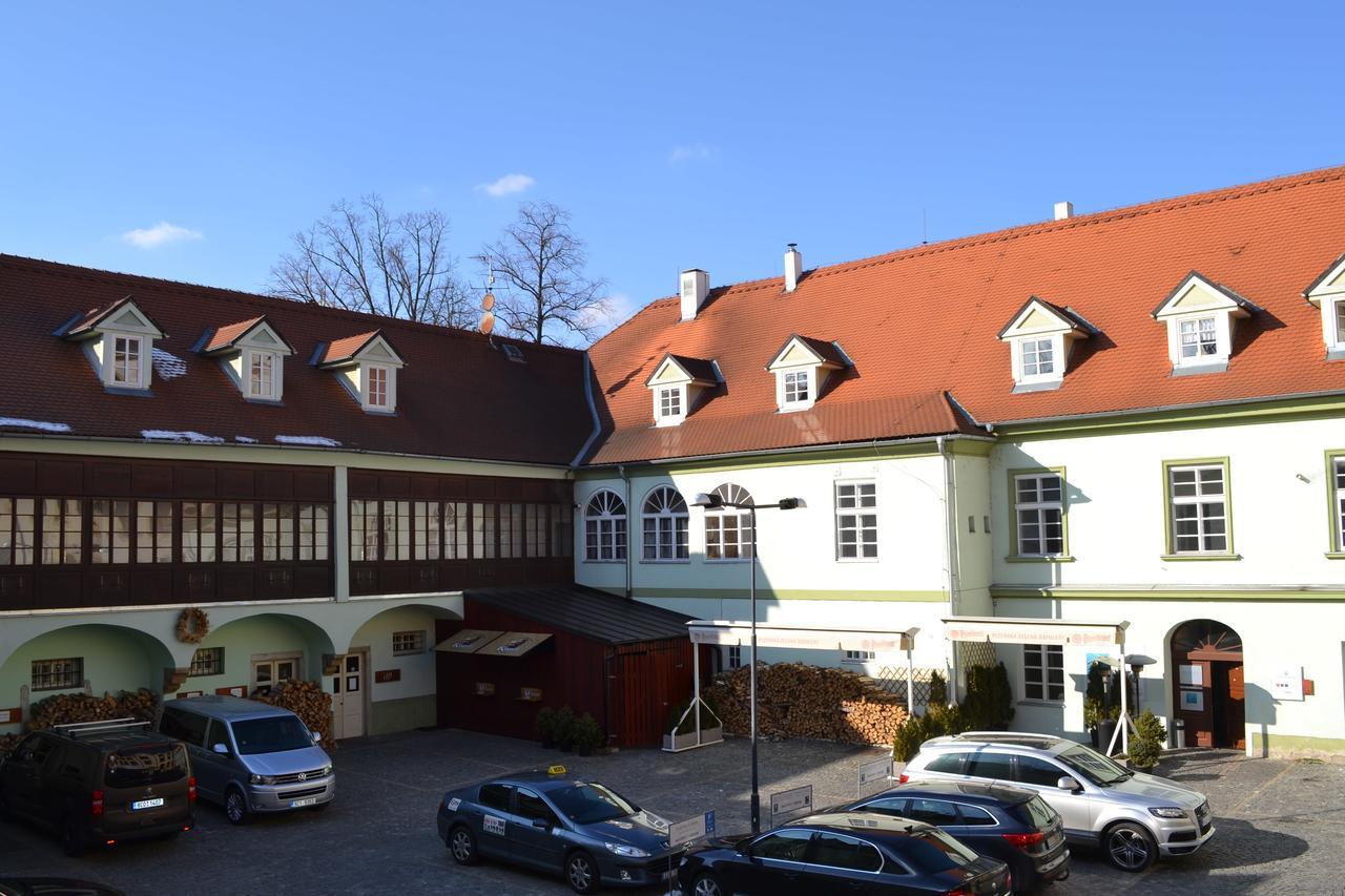 Zelena Ratolest Hotell Ceske Budejovice Exteriör bild